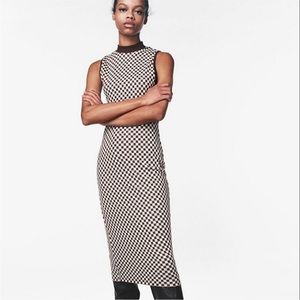 NWT | Zara - Brown and White Checkered Midi Contour Dress